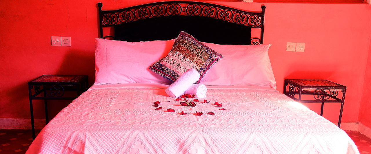 Latifa House Hotel Sbiti ภายนอก รูปภาพ
