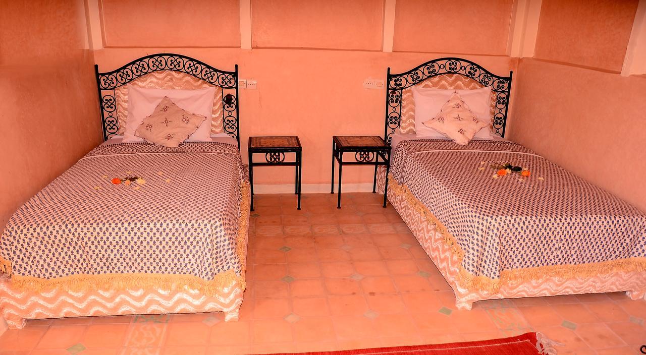 Latifa House Hotel Sbiti ภายนอก รูปภาพ