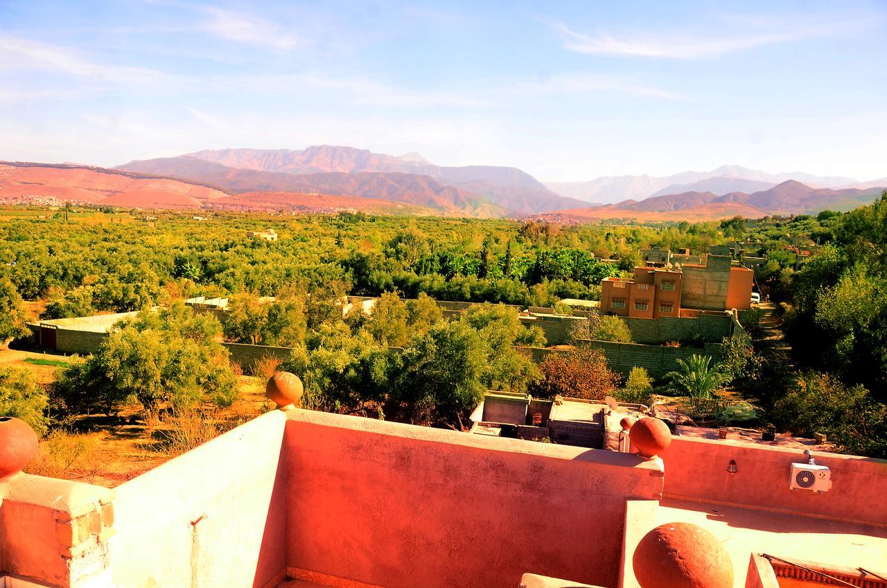 Latifa House Hotel Sbiti ภายนอก รูปภาพ