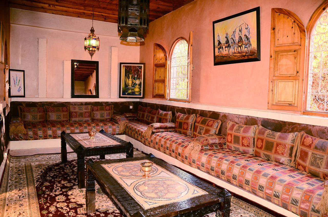 Latifa House Hotel Sbiti ภายนอก รูปภาพ